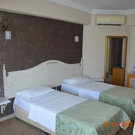 Ξενοδοχείο Saricay 3*