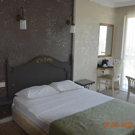 Saricay Hotell 3*